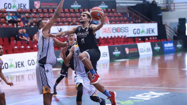 Garuda Bandung menang atas Satya Wacana dan melaju ke semifinal Pramusim IBL 2018. Copyright: © IBL