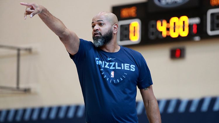 J.B. Bickerstaff, pelatih Memphis Grizzlies. Copyright: © Getty Images