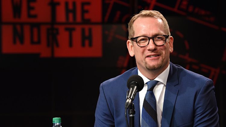 Pelatih kepala Toronto Raptors yang bernama Nick Nurse dinobatkan sebagai pelatih terbaik NBA di musim 2019-2020. Copyright: © Getty Images