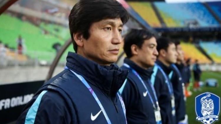 Asosiasi Sepak Bola Korea Selatan ajukan komplain ke penyelenggara AFC U-19 karena salah putar lagu kebangsaan. Copyright: © KFA