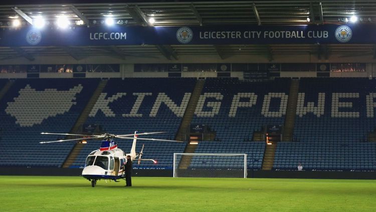 Helikopter milik bos Leicester City, Vichai Srivaddhanaprabha. Copyright: © Getty Images