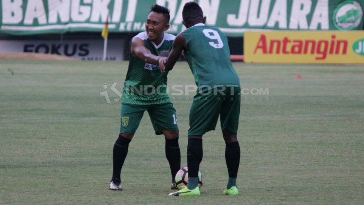 Rendi Irwan, kapten Persebaya Surabaya. Copyright: © Fitra Herdian Ariestianto/INDOSPORT