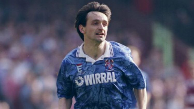 Legenda Chelsea, Pat Nevin yang pernah membela Tranmere Rovers. Copyright: © tranmererovers.co.uk