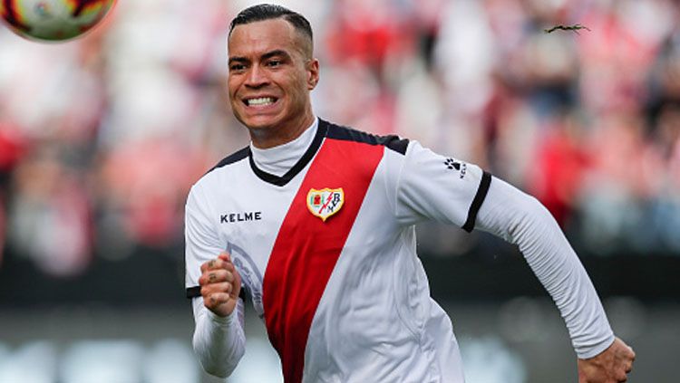 Raul de Tomas, striker Real Madrid yang dipinjamkan ke Rayo Vallecano. Copyright: © GETTYIMAGES