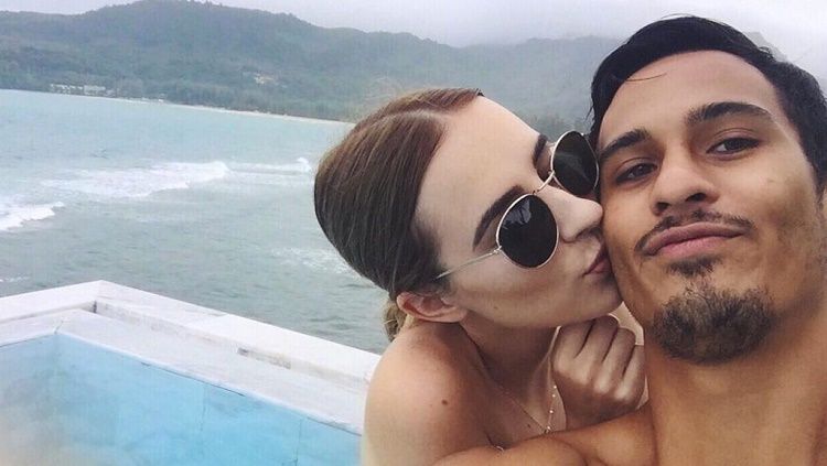 Jenna Vivian adalah kekasih dari Matthew Davis, pemain asal Malaysia Copyright: &copy; Striker.id