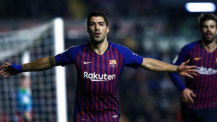 Luis Suarez tidak segan merayakan gol ke gawang Liverpool yang notabene mantan klubnya. Getty Images/Gonzalo Arroyo Moreno. Copyright: © Getty Images/Gonzalo Arroyo Moreno