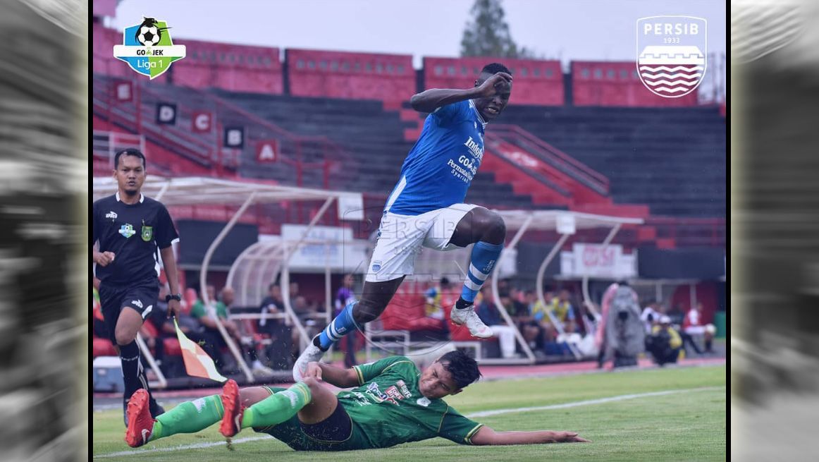 Persib Bandung vs PSMS Medan. Copyright: © Instagram@persib_official