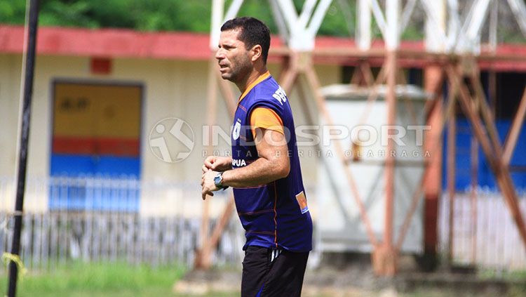 Pelatih Persipura Jayapura, Oswaldo Lessa. Copyright: © Sudjarwo/Persipura