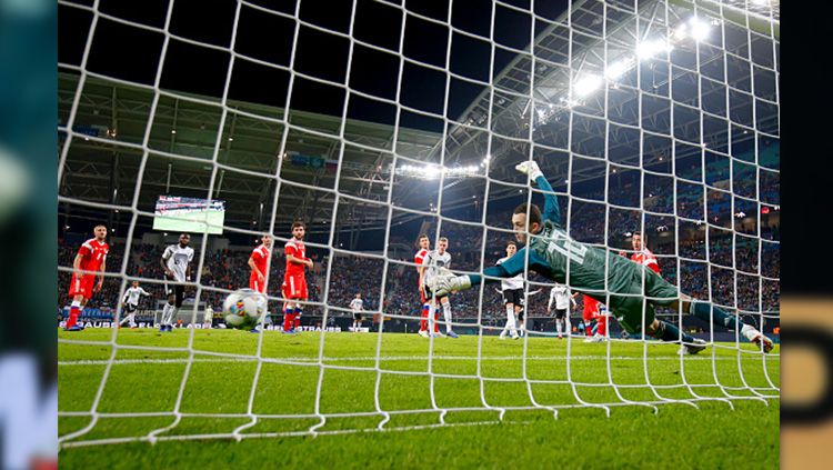 Proses gol Niklas Sule. Copyright: © Getty Images