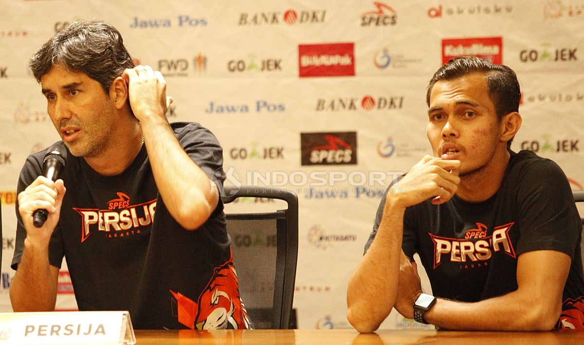 Pelatih Persija Jakarta, Stefano Cugurra Teco. Copyright: © Herry Ibrahim/Indosport.com