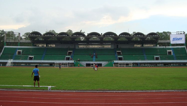 Stadion Panaad Park kepunyaan Filipina. Copyright: © baktincorporation.com