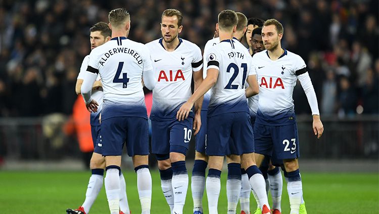 Para pemain Tottenham Hotspur ketika berada di lapangan. Copyright: © Getty Images