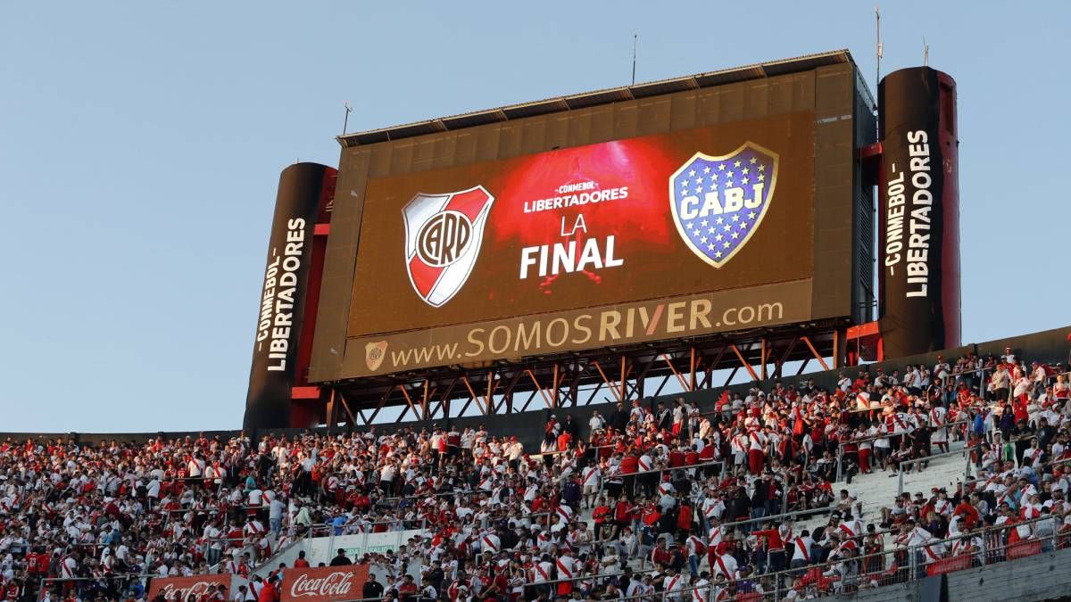 Papan skor pertandingan final Copa Libertadores: River Plate vs Boca Juniors Copyright: © Getty Images