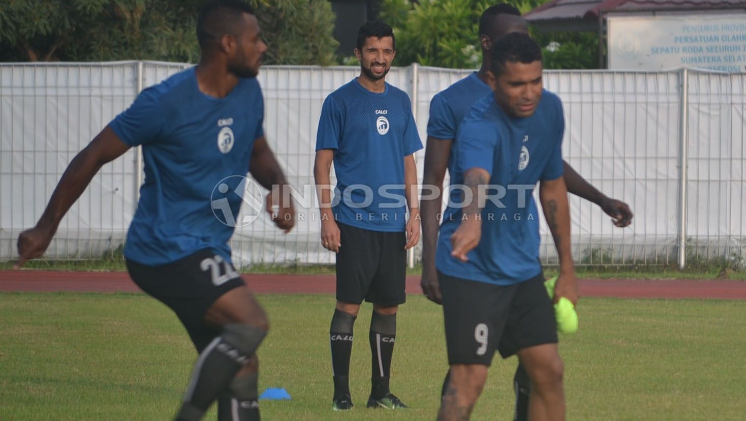 Beto Goncalves sudah jalani latihan bersama skuat Sriwijaya FC. Copyright: © Muhammad Effend/INDOSPORT