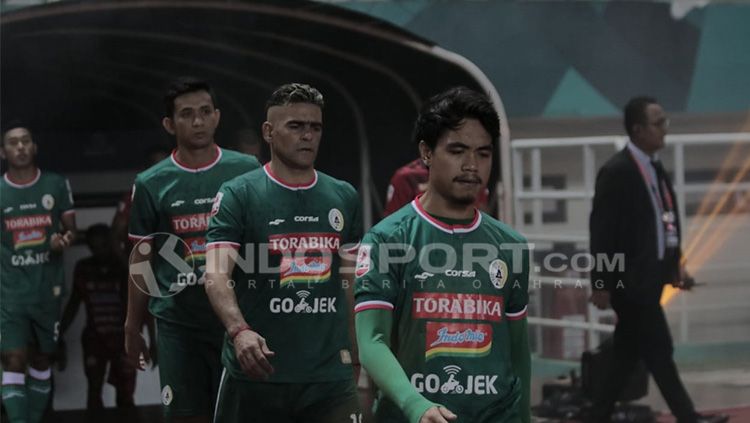 Skuat PSSS Sleman dalam babak Final Liga 2 2018 kontra Semen Padang. Copyright: © Abdul Aziz/INDOSPORT