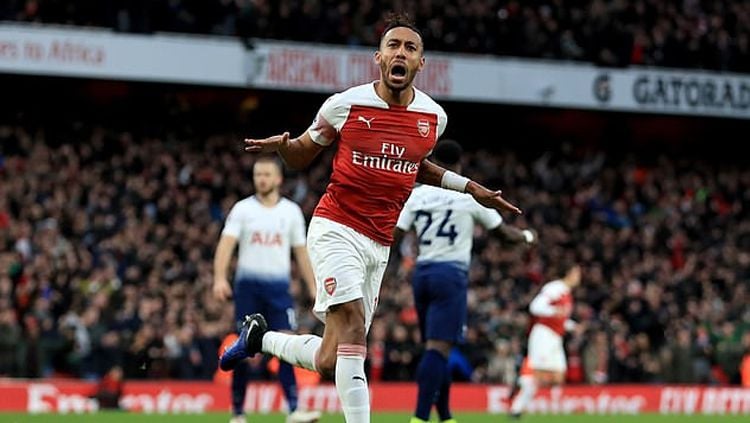 Stirker Arsenal Pierre-Emerick Aubameyang menebar ancaman soal perburuan top skor di Liga Primer Inggris 2018/19. Copyright: © Getty Images