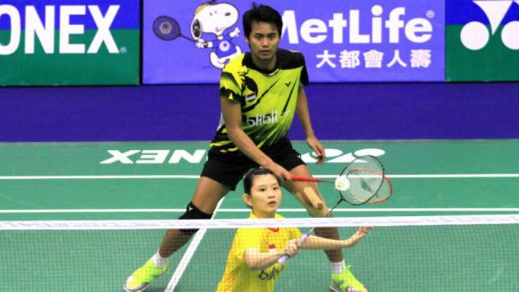 Tontowi Ahmad/Debby Susanto ketika berpasangan di Hong Kong Open Super Series 2018. Copyright: © PBSI