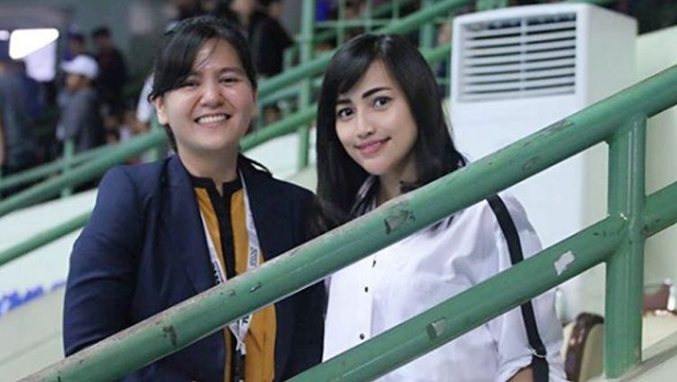 Celni Pita Sari dan Ratu Tisha. Copyright: &copy; Celni Pita Sari