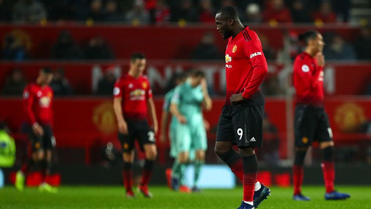 Ekspresi kekecewaan para pemain Manchester United saat mendapatkan hasil kurang memuaskan di awal musim 2018/19. Copyright: © Getty Images