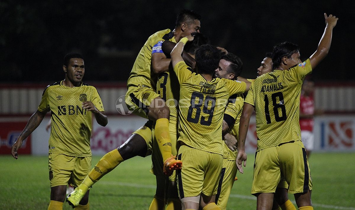 Bhayangkara FC vs Bali United Copyright: © Herry Ibrahim/Indosport.com