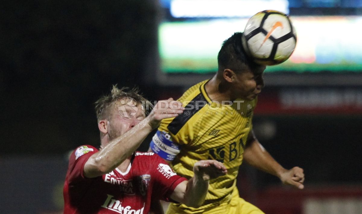 Bhayangkara FC vs Bali United Copyright: © Herry Ibrahim/Soicaumienbac.cc
