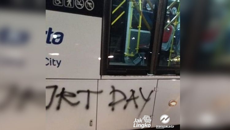 Coretan di Transjakarta Copyright: © Istimewa