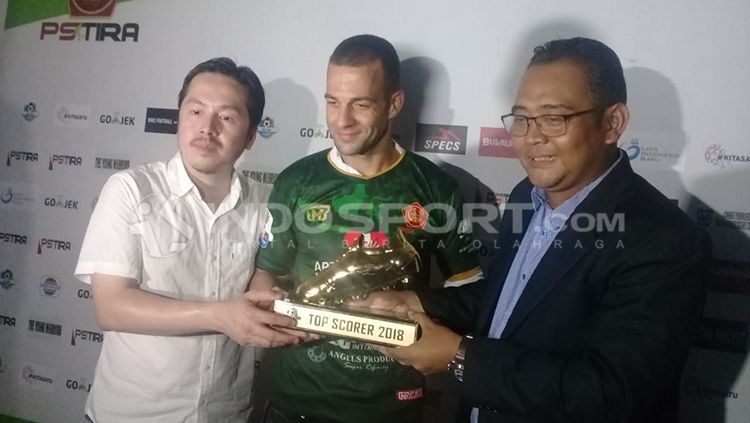 Top Skorer Liga1 2018, Alexandar Racik Copyright: © INDOSPORT/Ronald Seger Prabowo