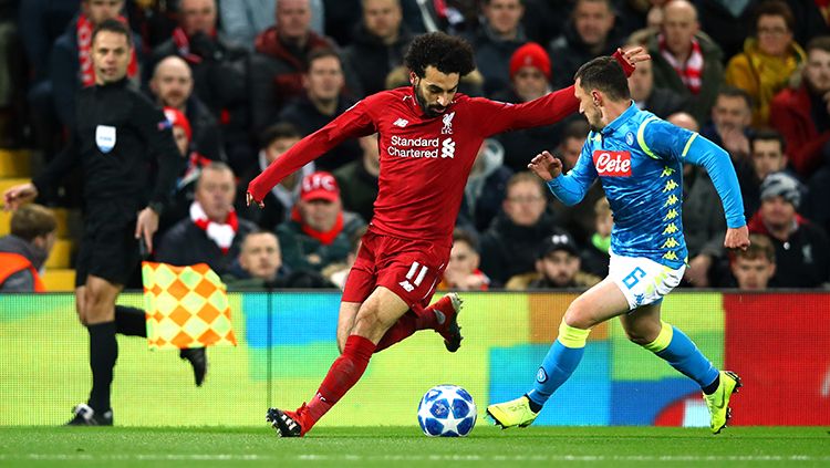 Mohamed Salah dan Mario Rui. Copyright: © Getty Images