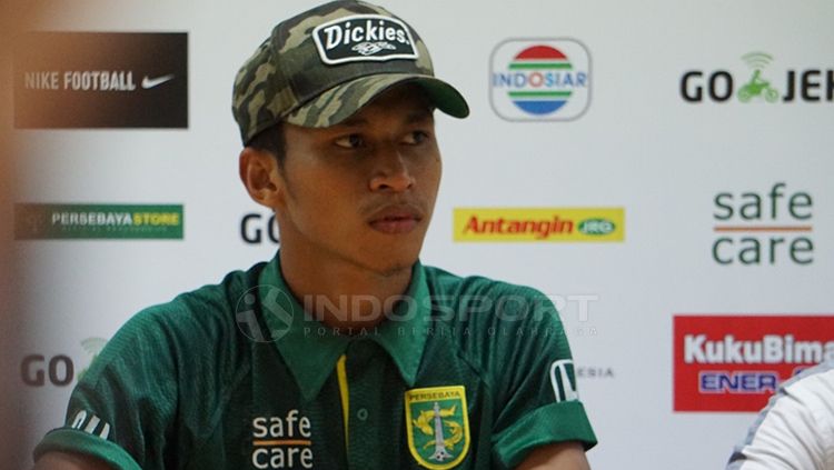 Osvaldo Haay saat konfrensi pers. Copyright: © Fitra Herdian/Indosport