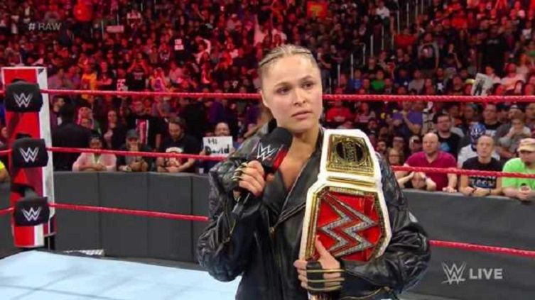 Ronda Rousey, mantan petarung MMA yang kini aktif di kancah Smackdown. Copyright: © WWE