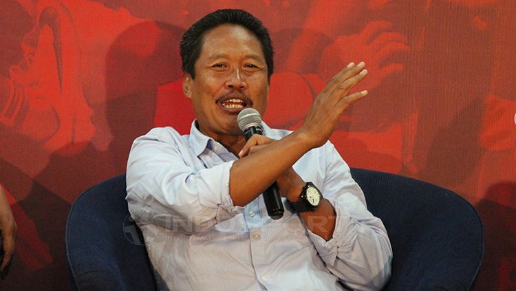 Anggota komite wasit Purwanto saat diskusi PSSI Harus Baik di Graha Pena Copyright: © Fitra Herdian/Football265.com