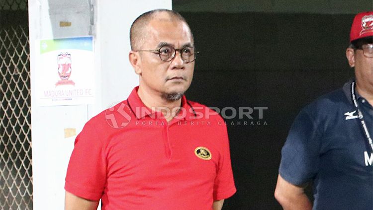 Anggota Komite Eksekutif (Exco) PSSI Haruna Soemitro mengatakan bahwa Gatot S Dewa Broto terlalu banyak bicara terkait kegiatan PSSI. Copyright: © Ian Setiawan/INDOSPORT