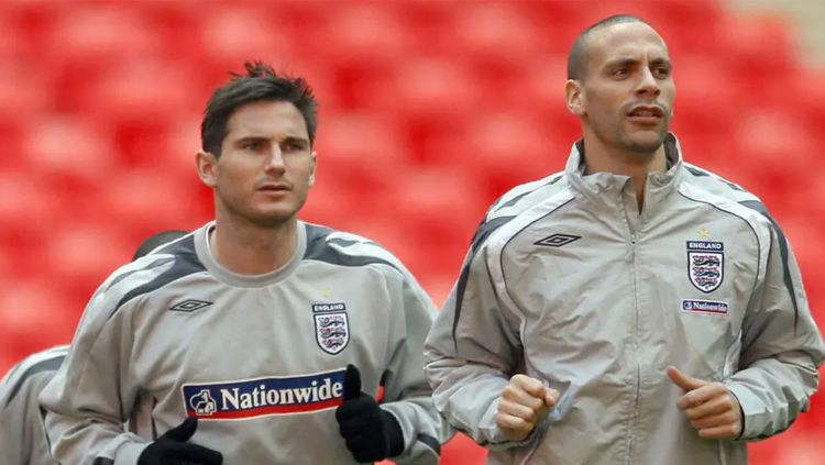 Lampard dan Ferdinand saat di Timnas Inggris Copyright: © 90 Min