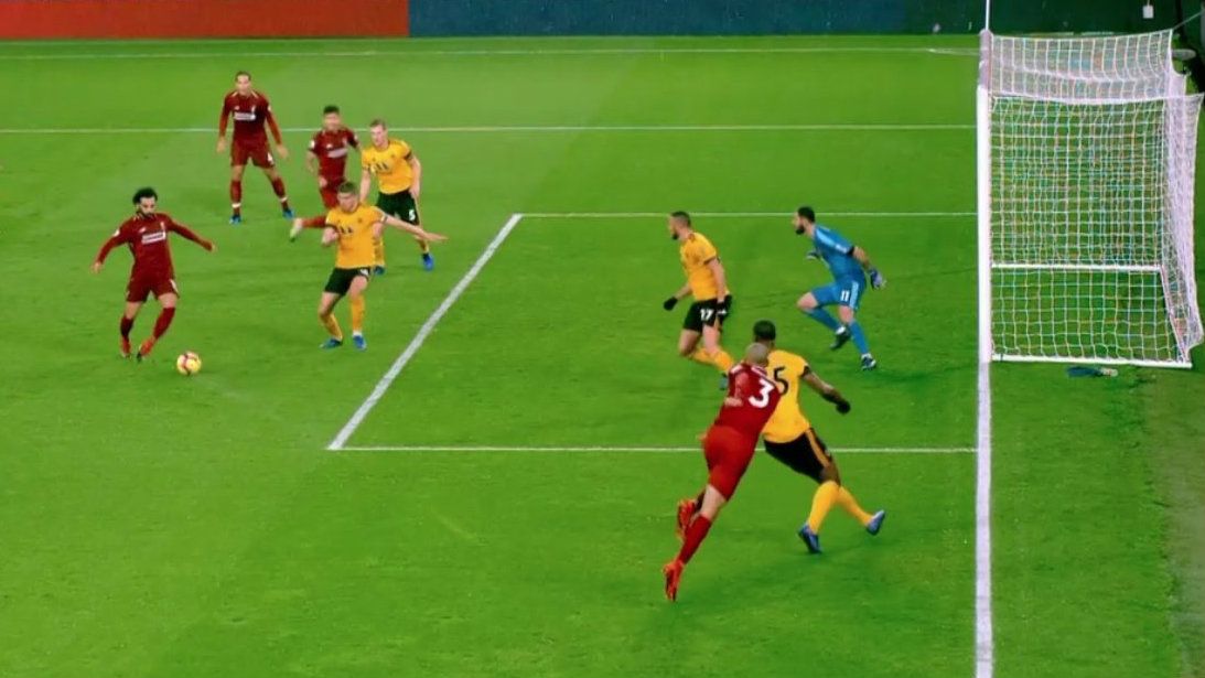 Goal Mohamed Salah ke gawang Wolves, Sabtu (22/12/18). Copyright: © Men in Blazers