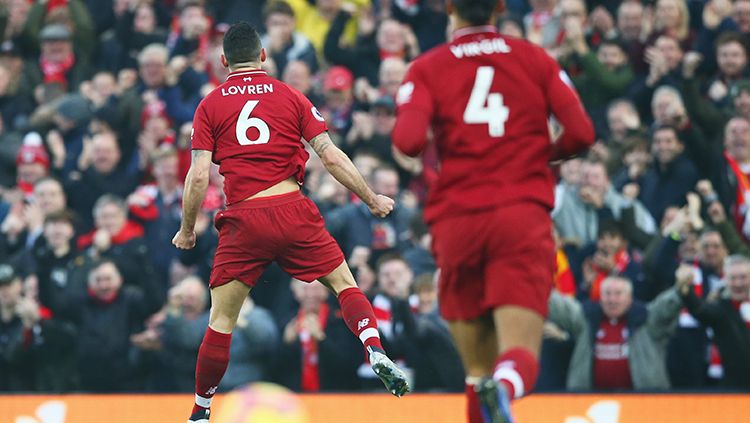 Dejan Lovren berselebrasi usai membuka keunggulan Liverpool atas Newcastle. Copyright: © Jan Kruger/Getty Images