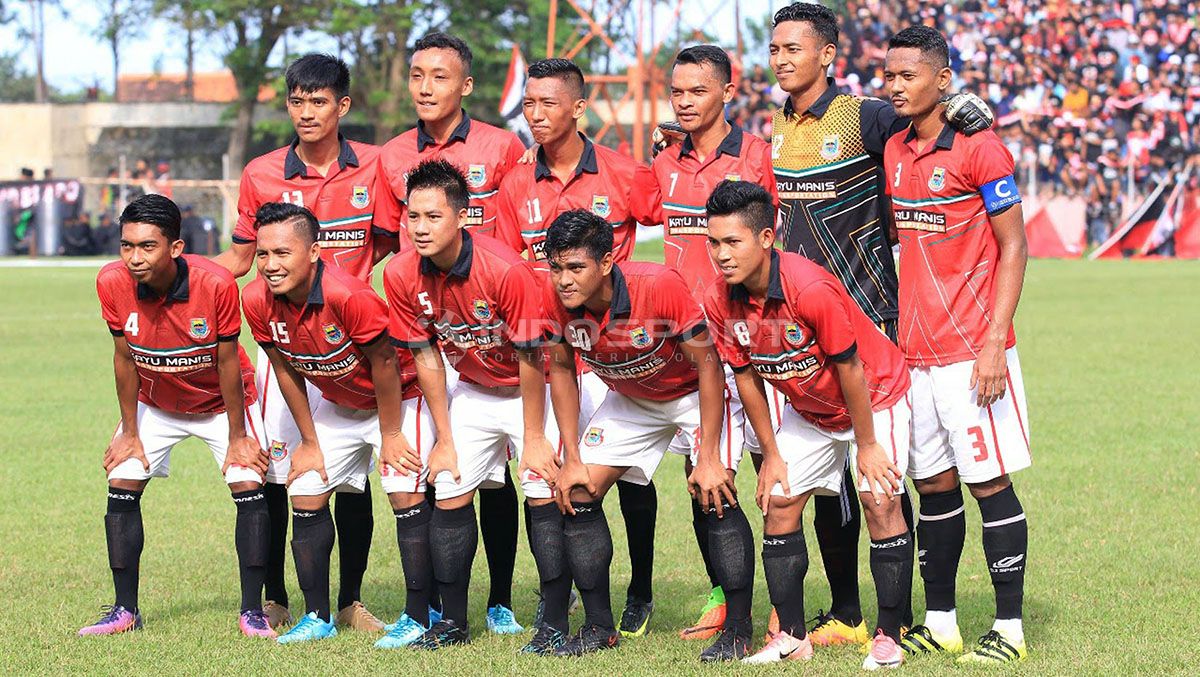 Skuat Persibat Batang. Copyright: &copy; Ronald Seger/Indosport.com