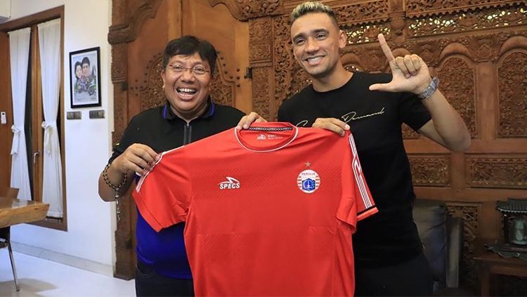 Bruno Matos Bahia resmi bergabung dengan Persija Jakarta. Copyright: © Persija