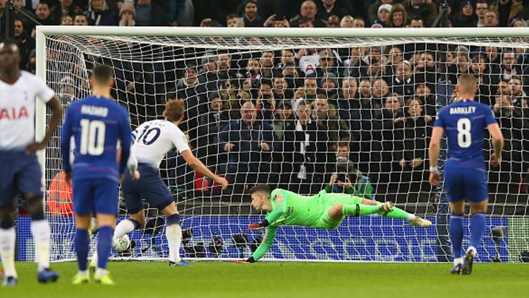 Harry Kane berhasil cetak gol lewat titik putih Copyright: © Getty Images