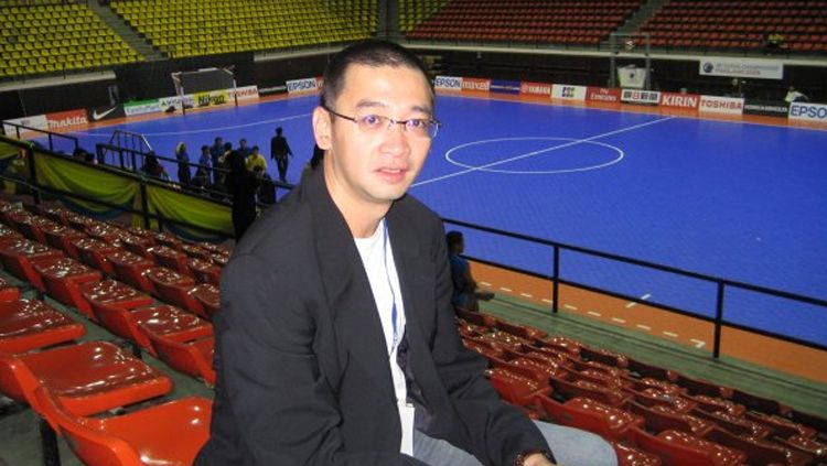 Pengamat sepak bola Justinus Lhaksana Copyright: © Istimewa