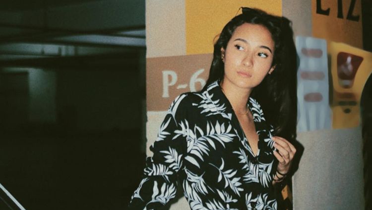 Potret Naomi Zaskia di salah satu basement Copyright: &copy; Naomi Zaskia