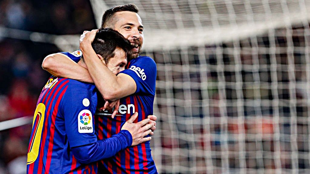Bek sayap Liverpool, Andrew Robertson, mengakui jika bek sayap Barcelona, Jordi Alba adalah salah satu yang terbaik di dunia. Copyright: © Getty Images