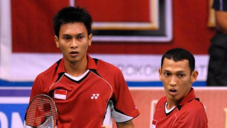 Mohammad Ahsan/Bona Septano menjadi satu-satunya pebulutangkis yang juara berturut di Indonesia Master. Copyright: © PB Djarum
