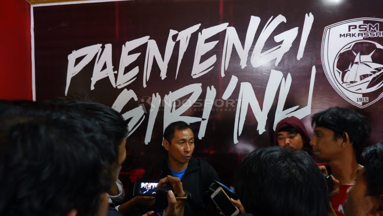 Asisten pelatih PSM Makassar, Imran Amirullah. Copyright: © Wira Wahyu Utama/Soicaumienbac.cc