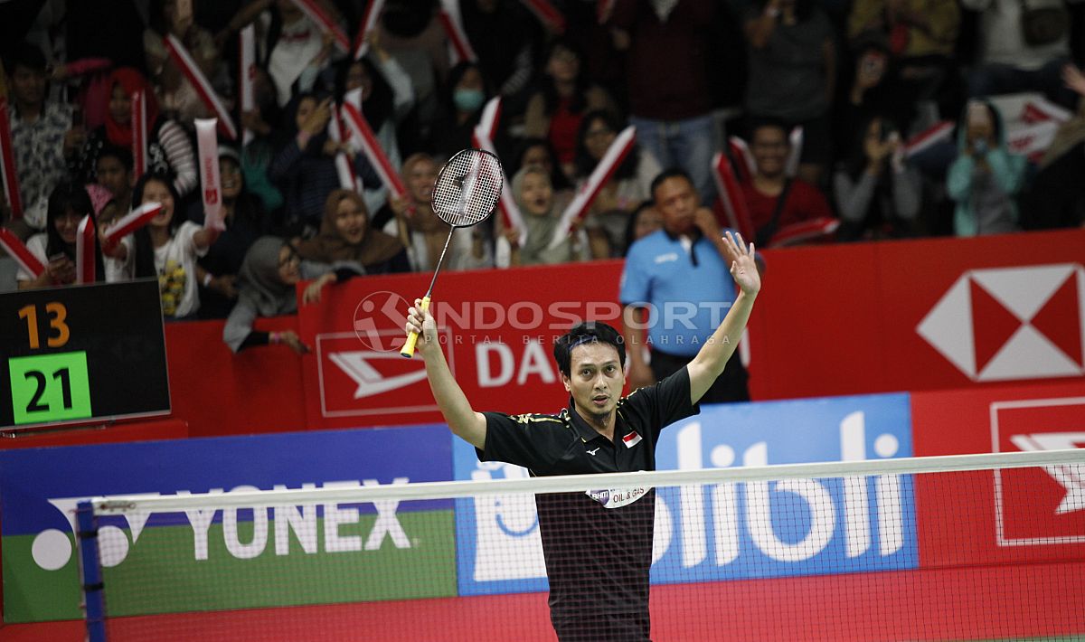 Mohammad Ahsan sempat mengalami cedera di laga final China Open 2019. Copyright: © Herry Ibrahim/INDOSPORT