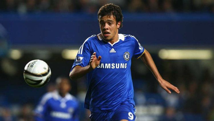 Franco Di Santo kala berseragam Chelsea. Copyright: © Goal