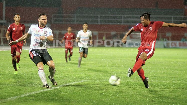 Blitar United vs Bali United. Copyright: &copy; INDOSPORT/Ian Setiawan