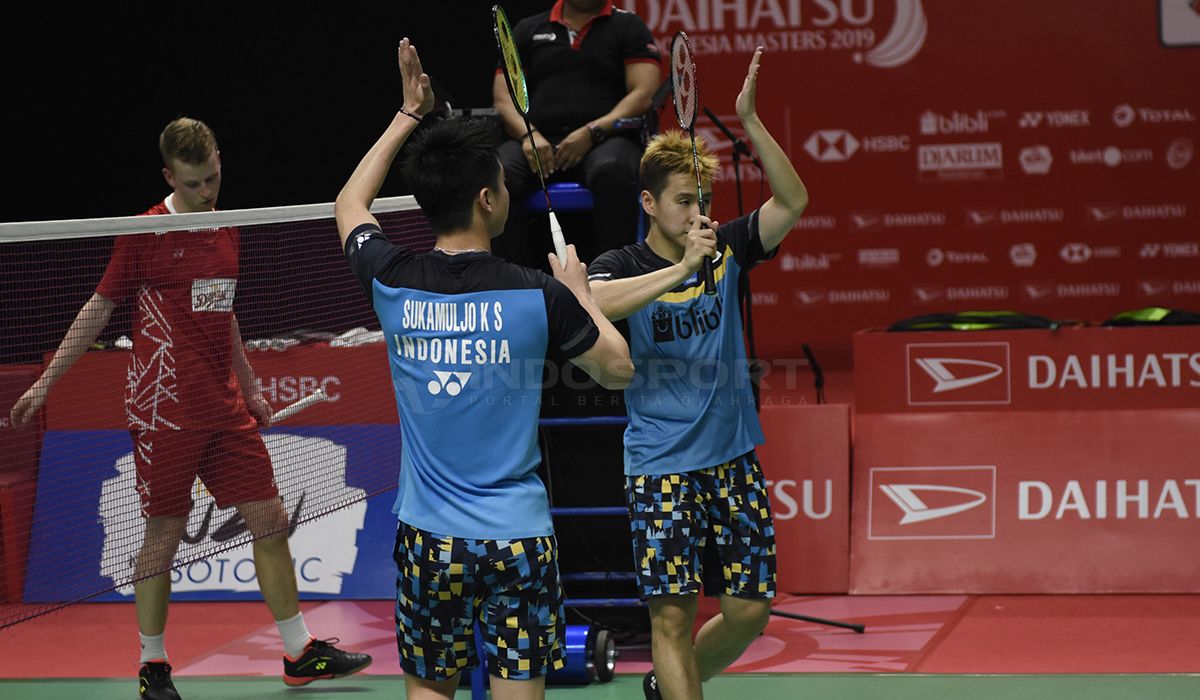 Pasangan ganda putra Indonesia, Marcus Fernaldi Gideon/Kevin Sanjaya Sukamuljo berhasil melaju ke final Indonesia Masters 2019 Copyright: © Herry Ibrahim/INDOSPORT