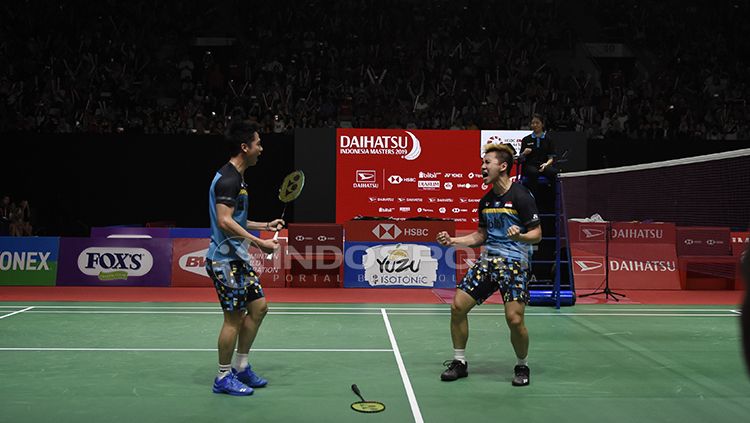 Makalah Bulu Tangkis Lengkap Dengan Gambar Tempat