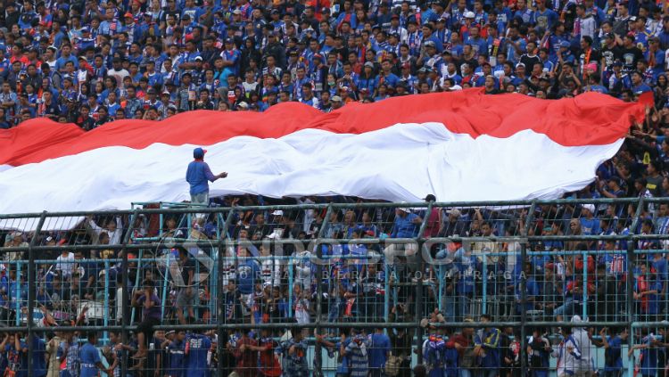 Para suporter Arema FC ingin menciptakan Indonesia damai, salah satunya adalah menggelar deklarasi. Ian Setiawan/INDOSPORT. Copyright: © Ian Setiawan/INDOSPORT