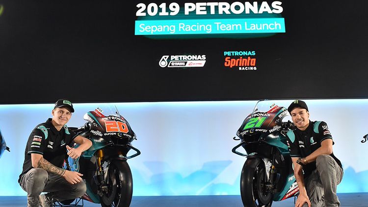 Fabio Quartararo dan Franco Morbidelli dalam acara launching motor tim PETRONAS SRT Copyright: © Yamaha Racing